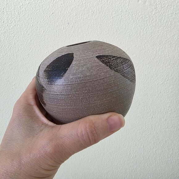 Vintage Studio Pottery Modernist Vase Round Brown Black Brushstroke Design - Picture 5 of 14